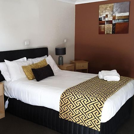 Tenterfield Tavern And Motor Inn Extérieur photo