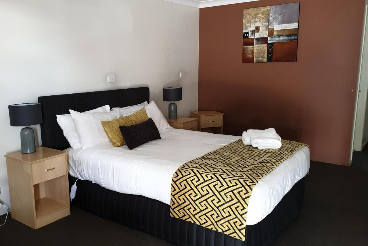Tenterfield Tavern And Motor Inn Extérieur photo